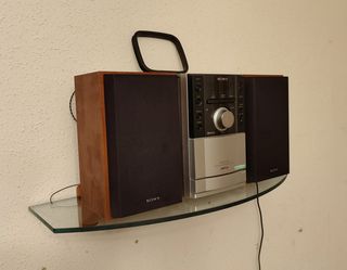 Mini cadena Sony Radio CD Cassette