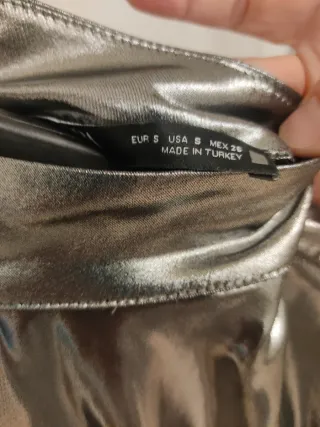 Vestido fiesta Zara plateado talla S