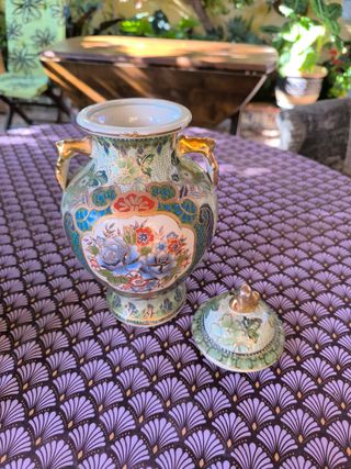 Jarrón Chino Porcelana Verde y Dorado