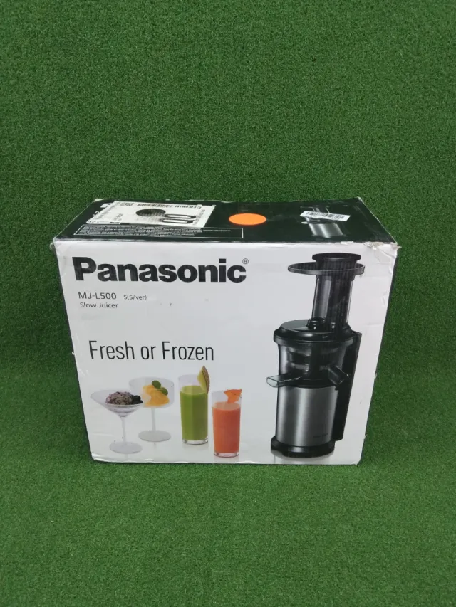 Spremitore di succo lento Panasonic MJ-L500