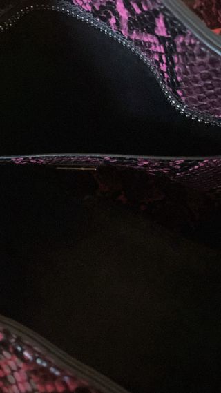 Borsa grande pitonata nera e rosa