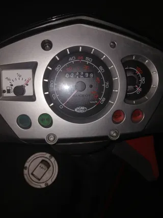 Peugeot Jet C-Tech 2T 2008 ITV 2027