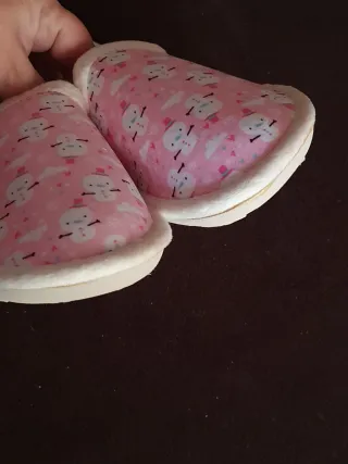 Zapatillas casa rosas T.32 NUEVAS