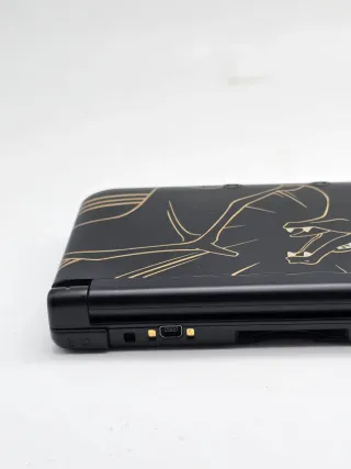 Nintendo 3DS XL Pokemon Charizard Edition