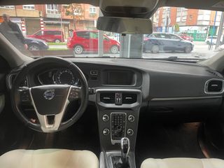 VOLVO V40 1.6 D2 Kinetic   115 cv