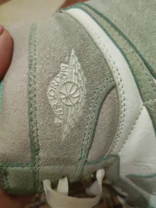 Zapatillas Jordan altas verde y blanco