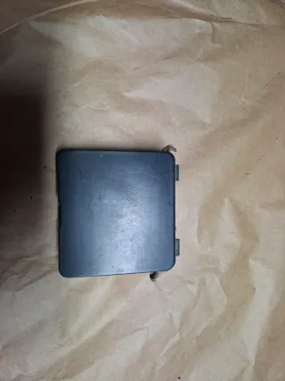 Tapa de parachoques original  bmw 324