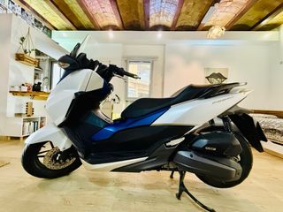 Honda Forza 125 Blanca 2017 [28.000Km]