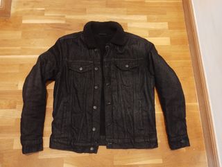 Cazadora vaquera negra invierno forrada