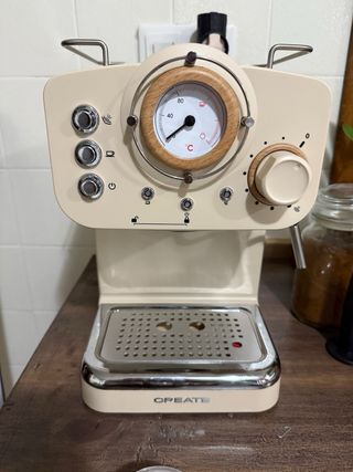 Cafetera Semiautomática Beige