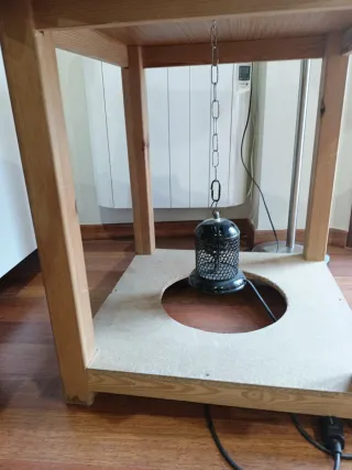 Mesa camilla pequeña cristal y tela beige