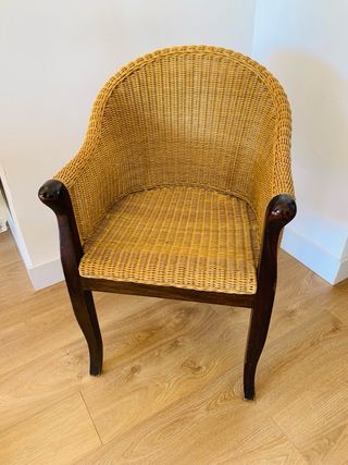 Butaca ratán y madera