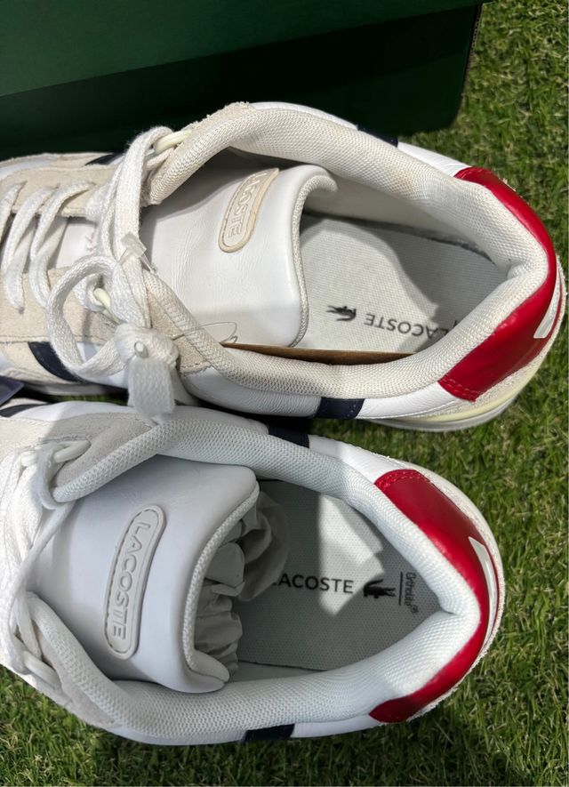 Zapatillas Lacoste Retro Blancas Azul Rojas