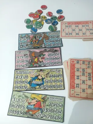 Tombola anni 40-50 - Cartelle e sacchetto