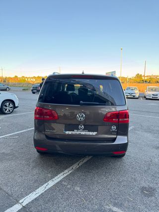 Volkswagen Touran 2011