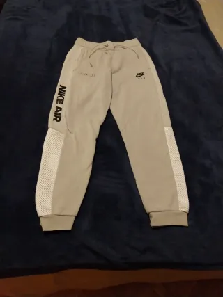 Pantalones chándal Nike niño Talla L 147-158 cms
