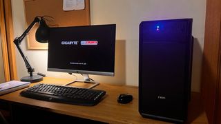 Ordenador de sobremesa completo con garantía.