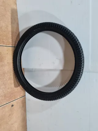 Neumático 2-16 Cota 25