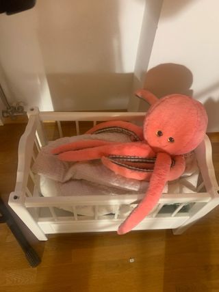 Cuna infantil para muñecas