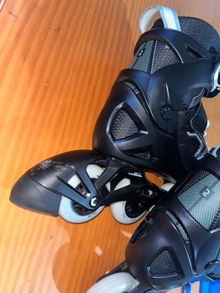 Patines en línea negros 4 ruedas