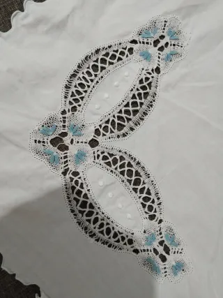 Sábana antigua cama 105