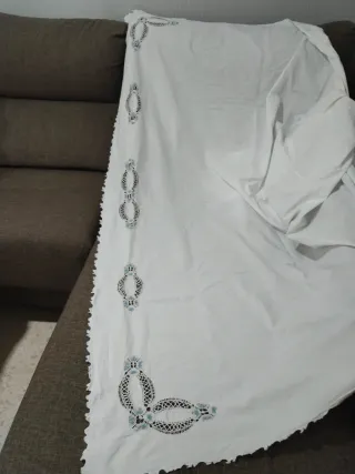 Sábana antigua cama 105