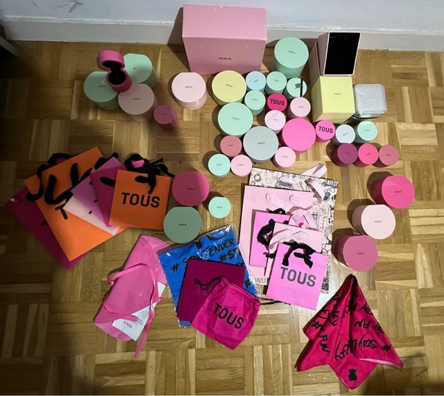 Confezione Completa di Imballaggio Originale Tous