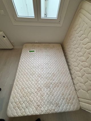 Colchón y tapiflex 135cm