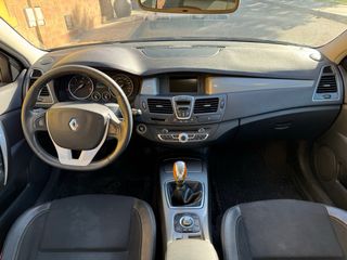 Renault Laguna 2013