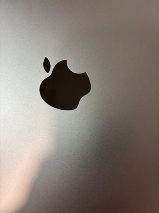 MacBook Pro 13 2020 | 16GB RAM | 1TB | Impecable