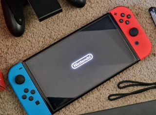 Nintendo Switch OLED Azul/Rojo