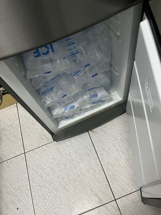 Nevera Congelador Electrolux Gris