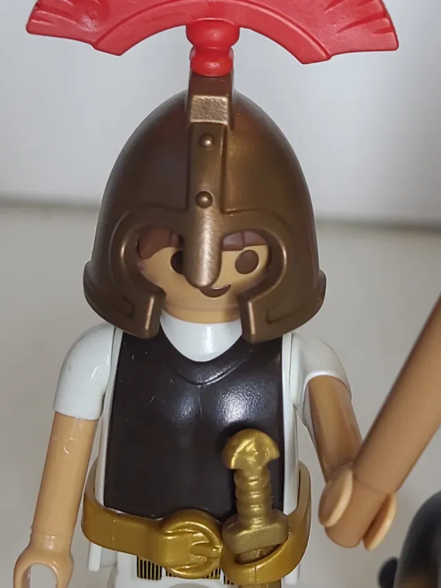 Lote 142. Romanos Playmobil