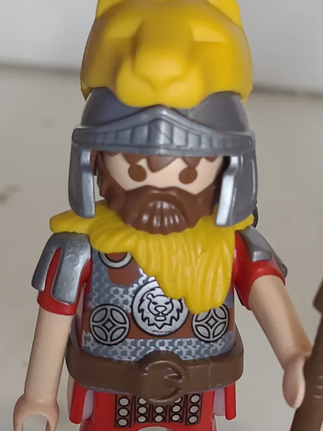 Lote 142. Romanos Playmobil