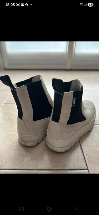 Stivaletti Puma bianchi e neri