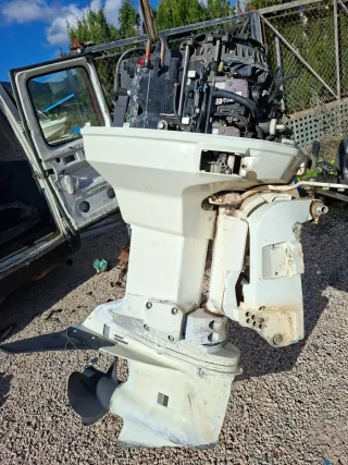 Motor fueraborda Johnson 115cv