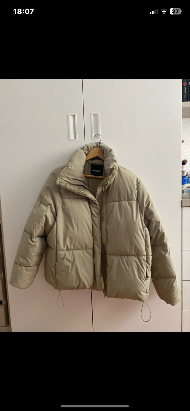 Abrigo acolchado Pull&Bear beige