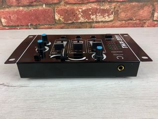 Mesa de Mezclas TMX-2211