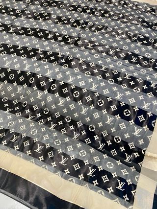 Foulard LV