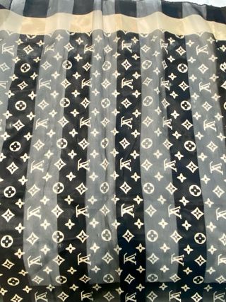 Foulard LV