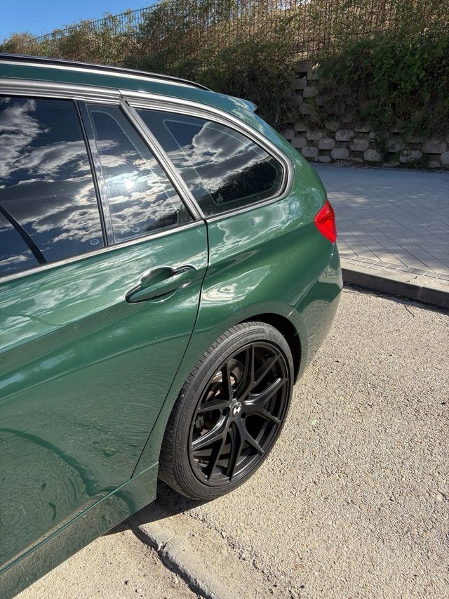 BMW Serie 330xd touring *unico*