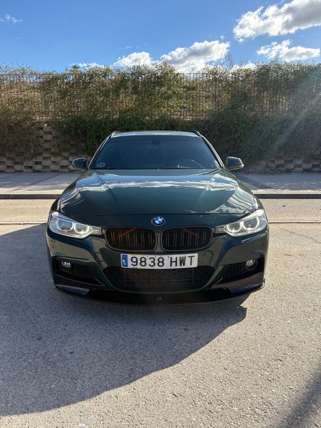 BMW Serie 330xd touring *unico*