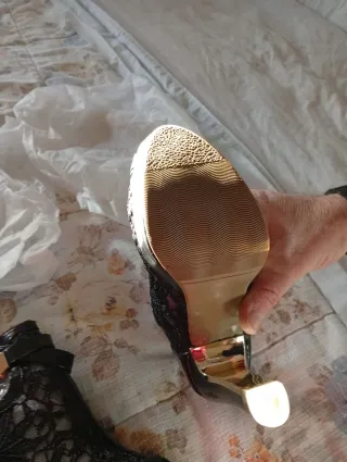 Botines de encaje negro