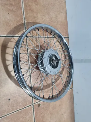 Llanta Mobylette Cady nueva