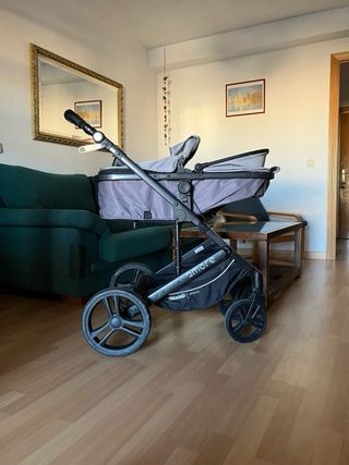 Cochecito bebé Chicco Amore gris