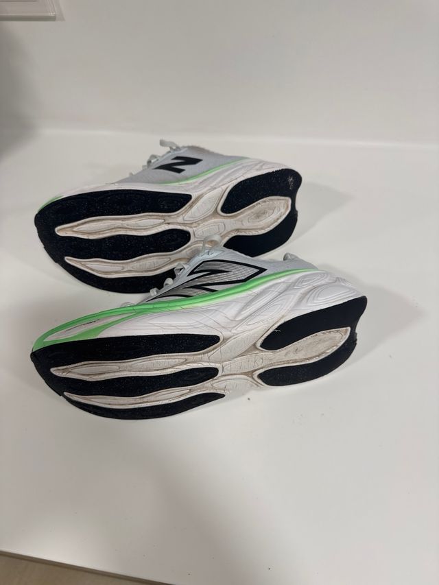 Zapatillas New Balance Fresh Foam X More v5