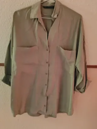 Blusa Zara Verde Oliva