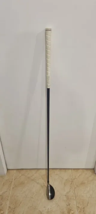 Híbrido 4 Cobra de 23° para Zurdo. Palos de Golf