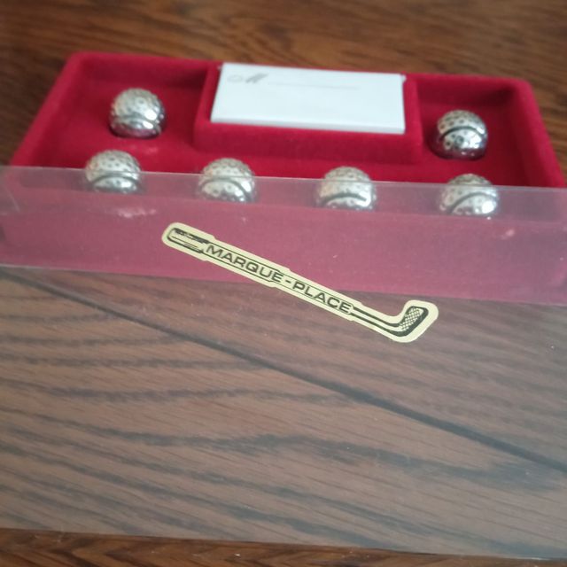 set di 6 segnaposto argentati, ideale per golfisti