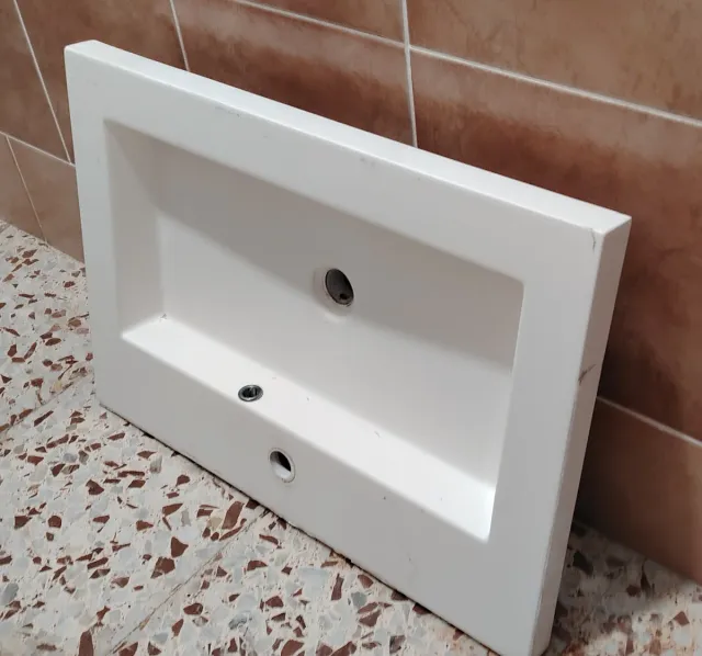 Lavabo de porcelana blanco